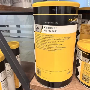 Semi-fluid grease Klubersynth GE 46-1200 in 1kg can