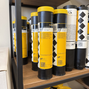 UNISILKON LCA 3801 - 400gr cartridge - on the shelf