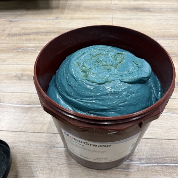 UNIREX N2 - inside view of the pail