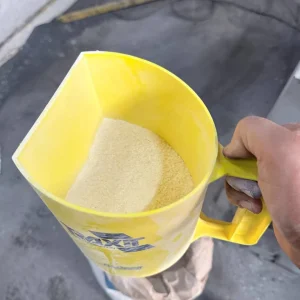 Appearance of traxit C 4540 - dry lubricant dor drawing steel wire