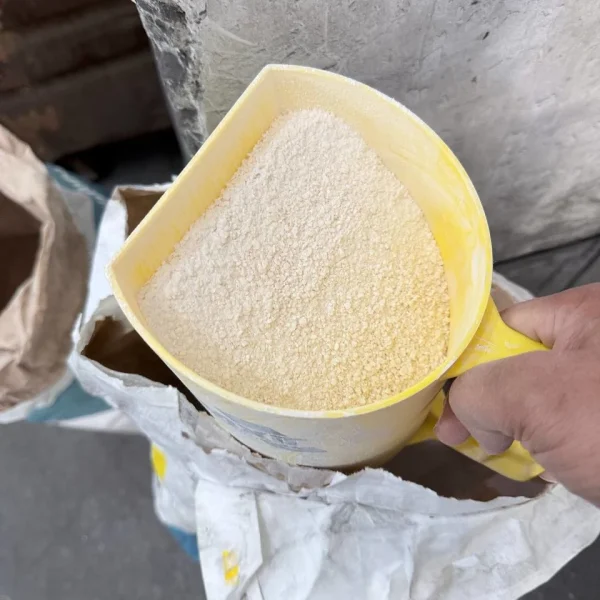 Appearance of traxit C4540 - dry lubricant for steel wire drawing