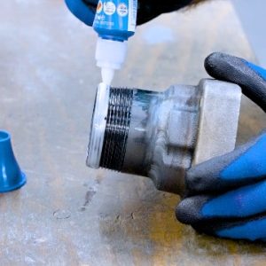 Фиксаторы и герметики